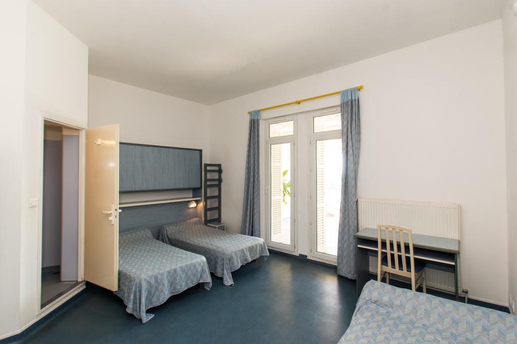 Ymca Villeneuve Les Avignon Hotel Room photo